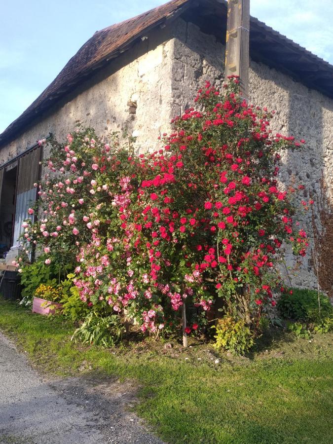 Maison De Campagne A La Ferme Pillac 외부 사진