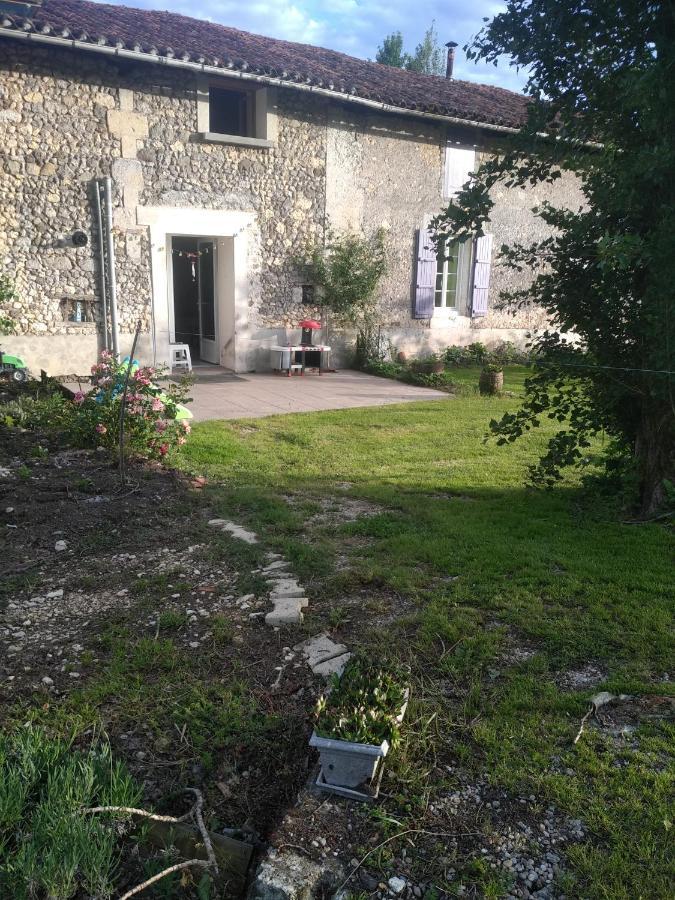 Maison De Campagne A La Ferme Pillac 외부 사진